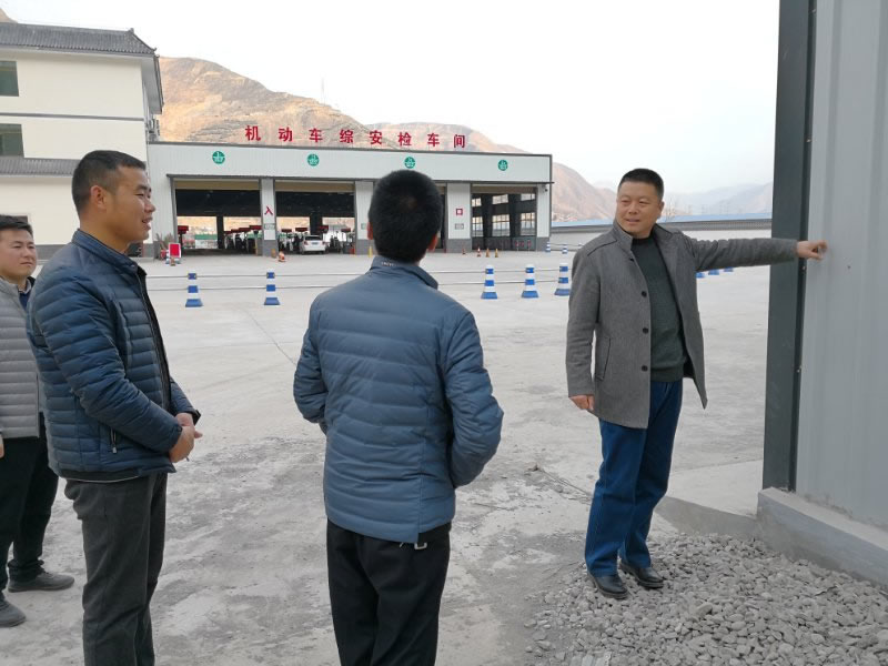 副總經(jīng)理孫宏雷對下屬子公司負(fù)責(zé)人進行廉潔從業(yè)約談